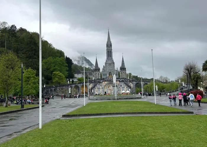 Апартаменты Maison Triplex Centre De *