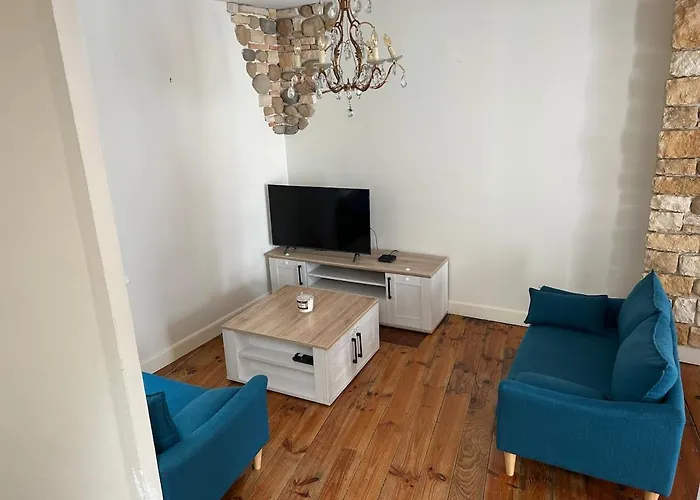 Maison Triplex Centre De *